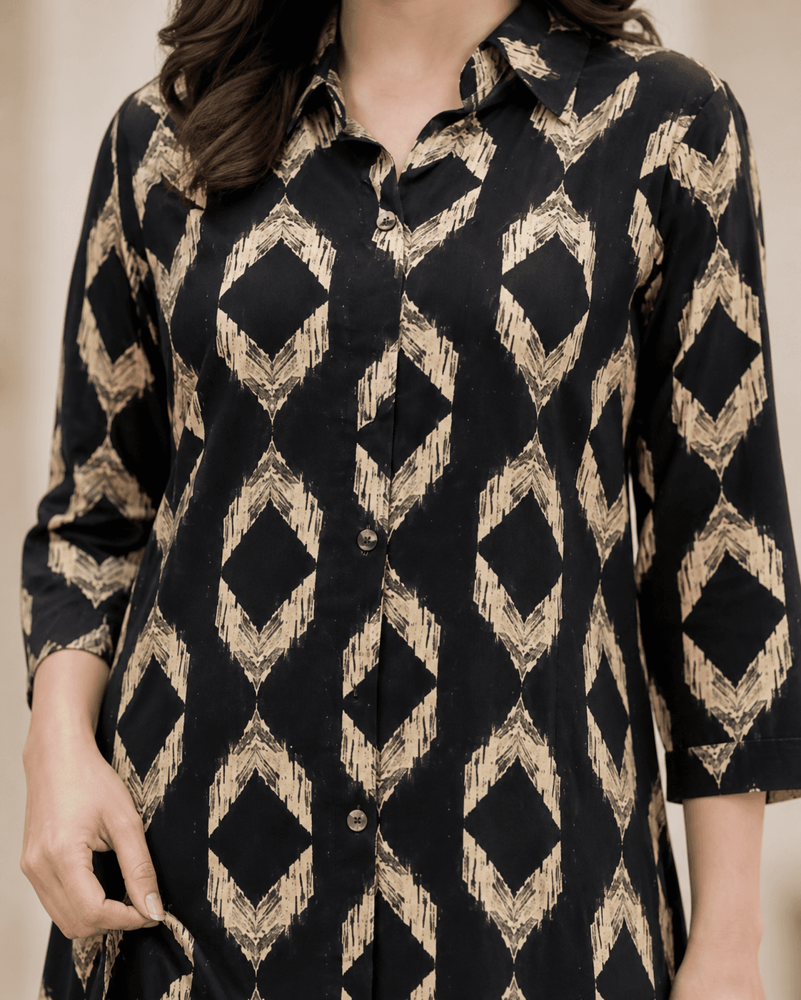 Black & Beige Diamond-Print Rayon Kurta Pant Set, view 5